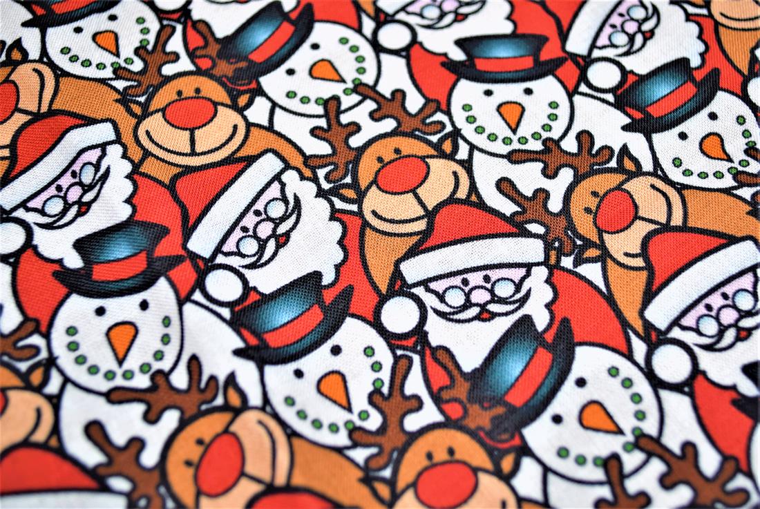 Christmas 100% Cotton Fat Quarter Bundles 18" x 22"