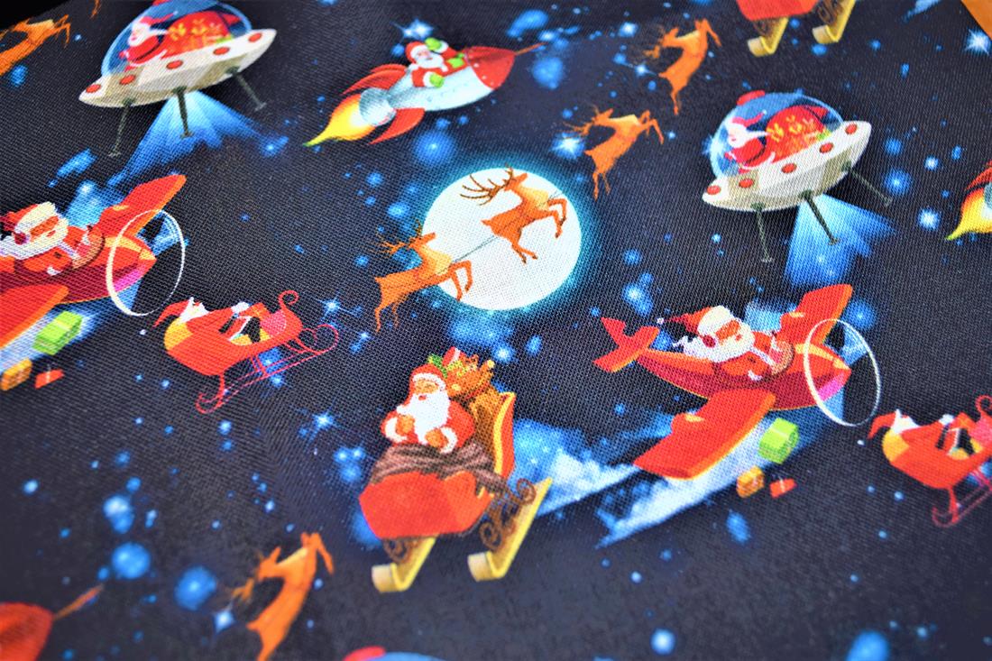 Christmas 100% Cotton Fat Quarter Bundles 18" x 22"