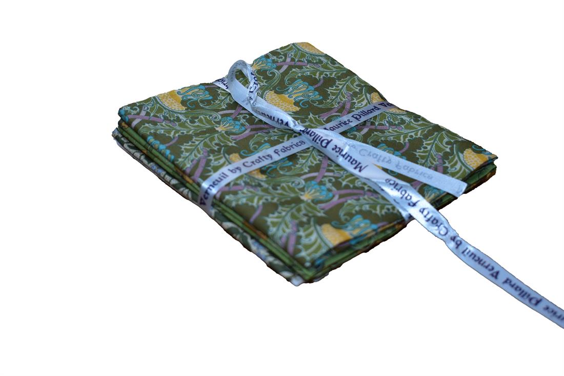 Mixed Coloured William Morris Fat Quarter Bundle