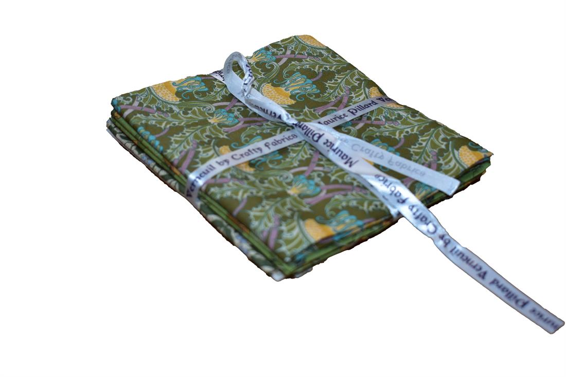 Mixed Coloured William Morris Fat Quarter Bundle