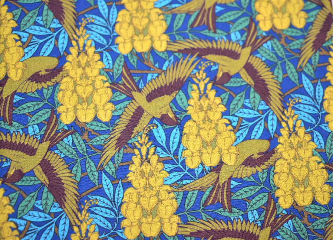 Mixed Coloured William Morris Fat Quarter Bundle