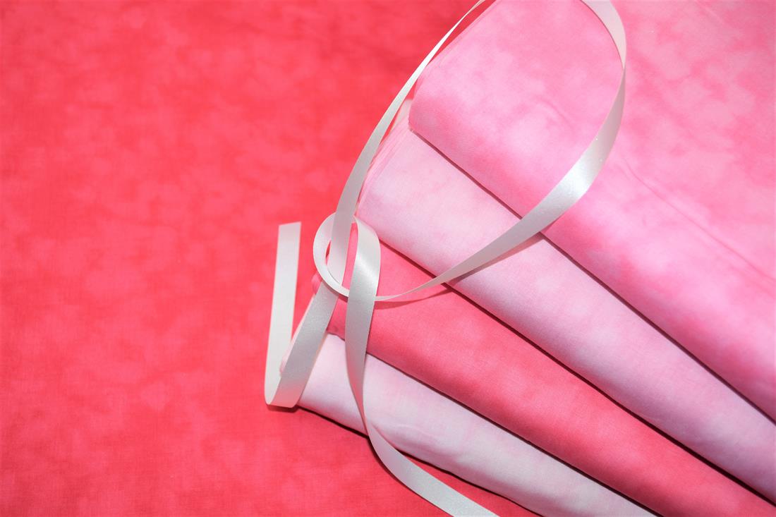 Pinks Our Veneer Blender Bundle – Fat Quarter