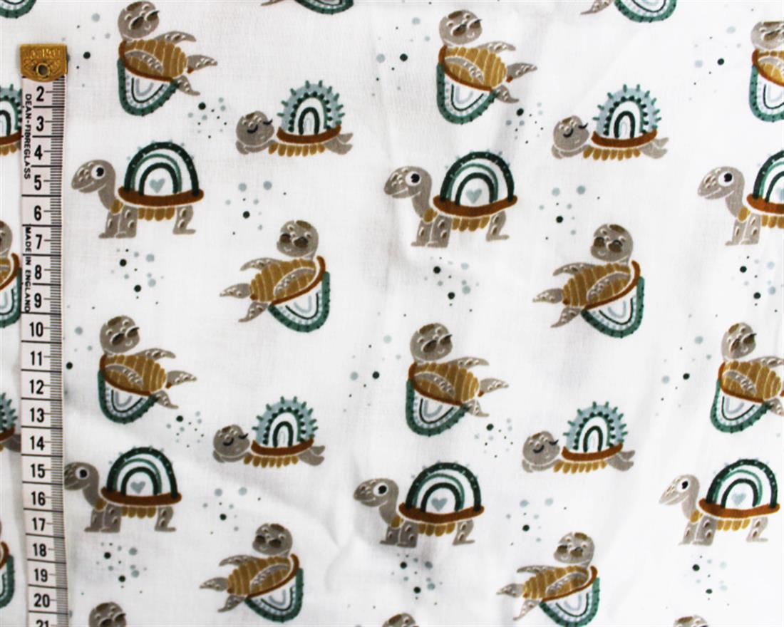 White Cute Turtles Flat Double Gauze Printed Fabric