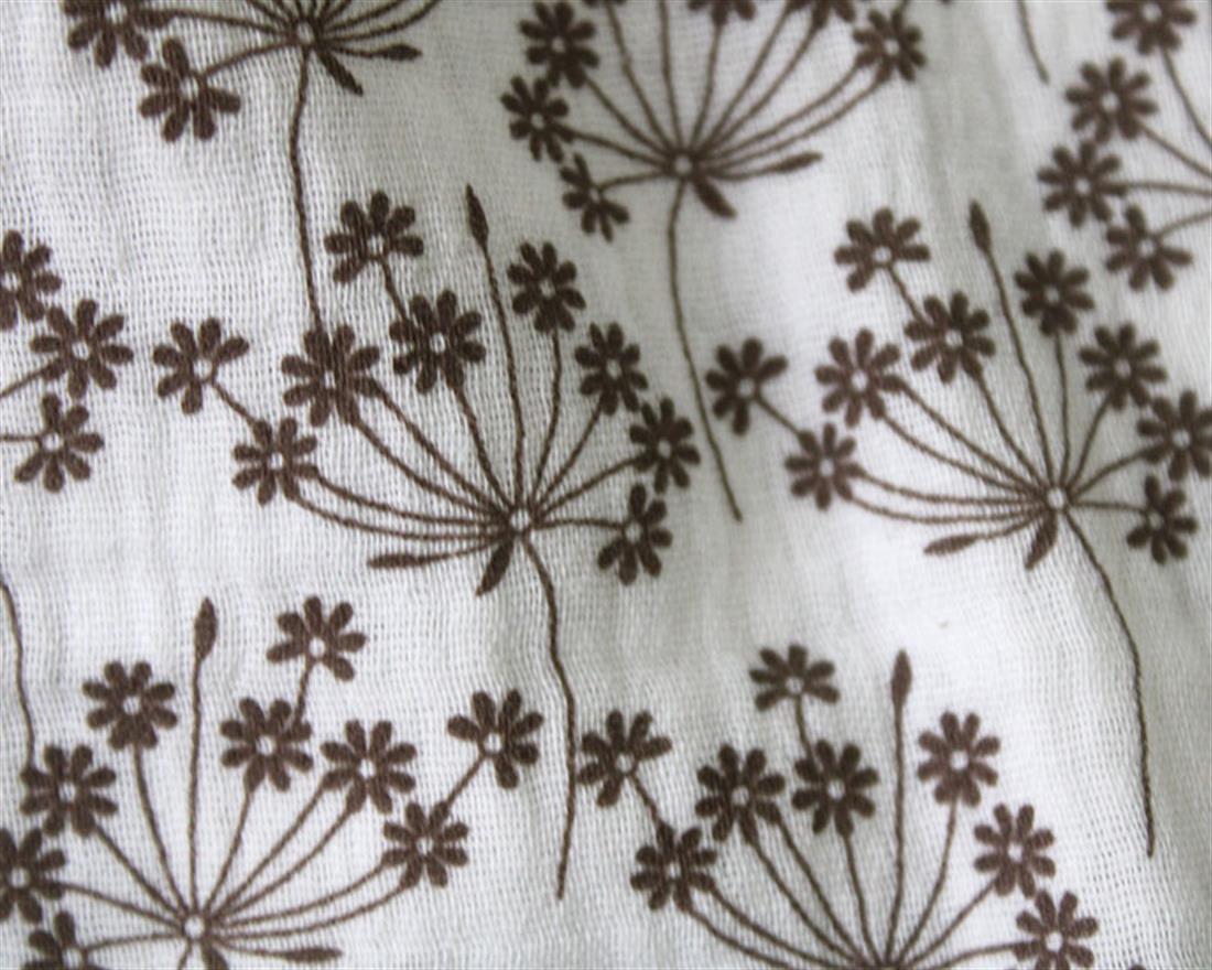 Bouquet Floral Double Gauze Simple Beige of Daises on a Cream