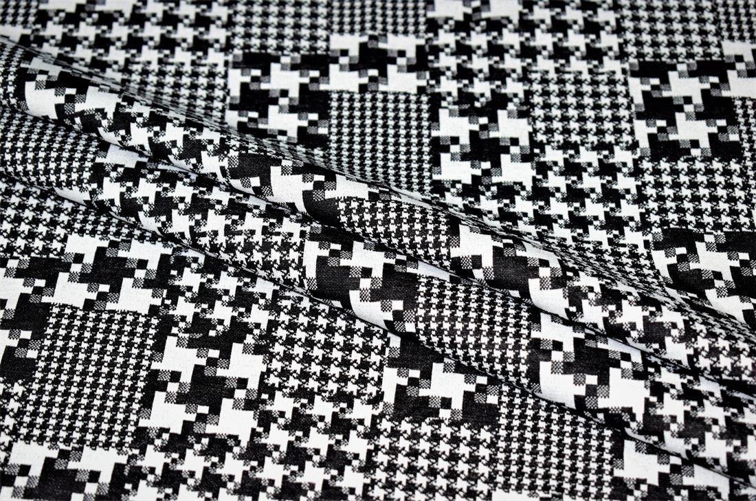 Black & White Heavy Poly Jacquard Fabric, Dog-tooth Print Design
