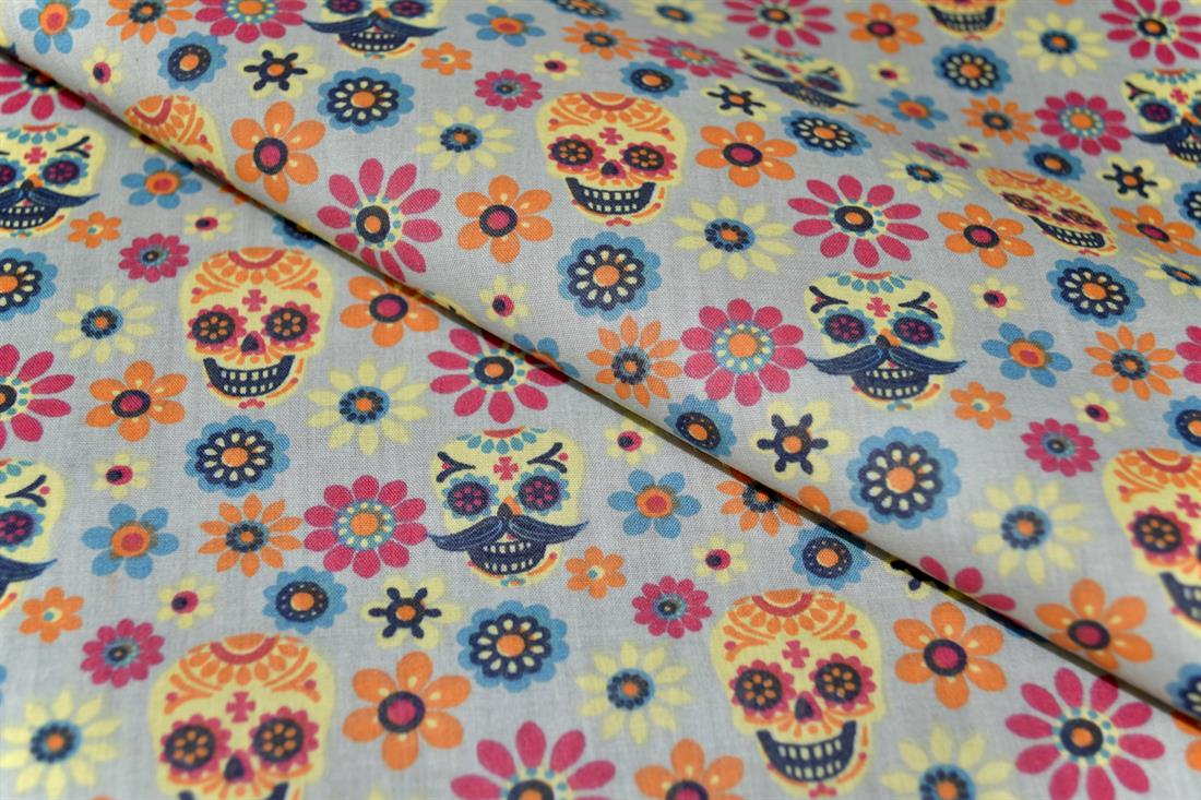 Skulls Printed 100% Cotton Fabric