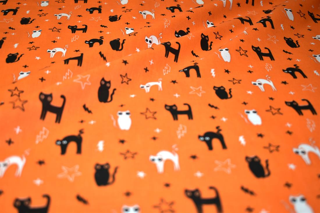 Spooky Cat Print Halloween Spooked Poly/Cotton Dress Fabric