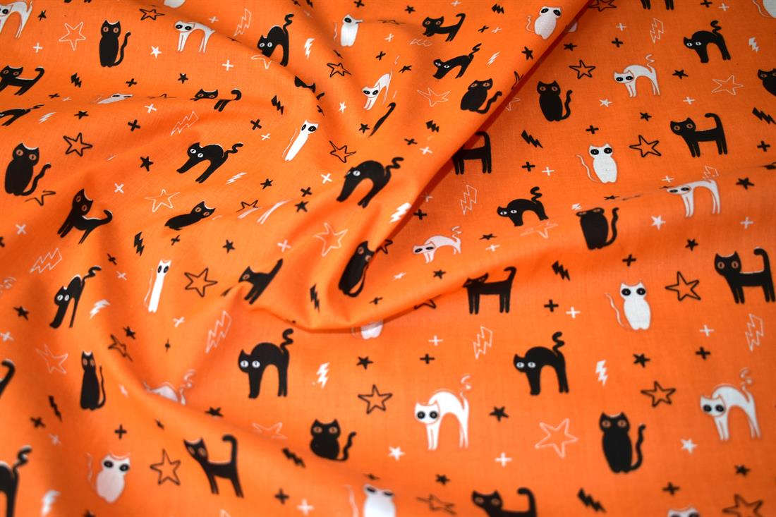 Spooky Cat Print Halloween Spooked Poly/Cotton Dress Fabric