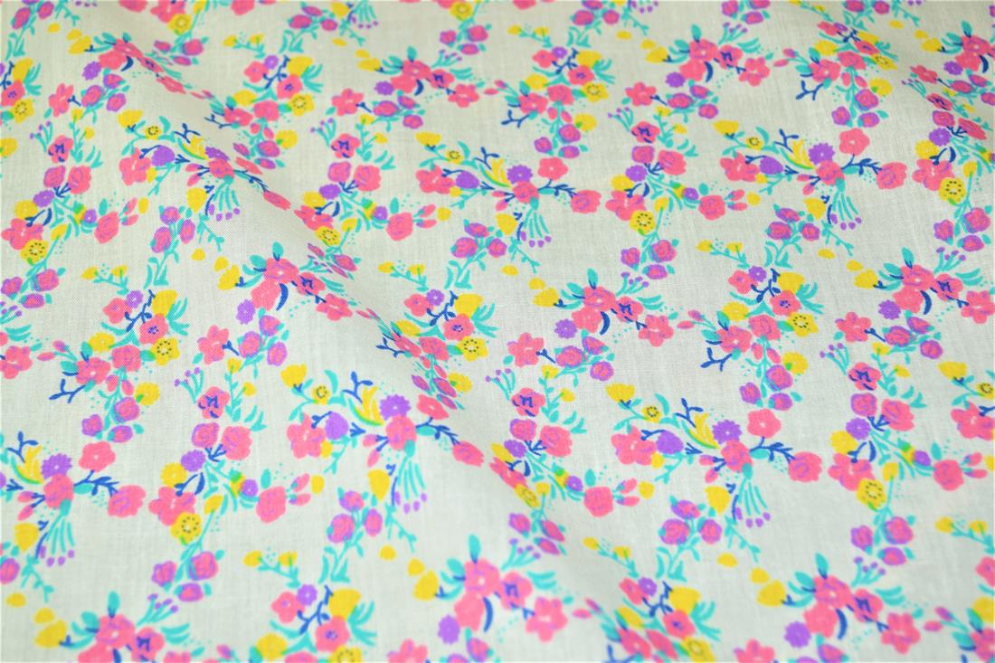 Printed Poly Cotton Fabric