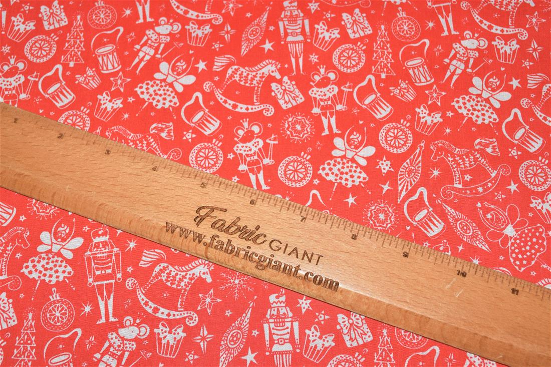 Cracking Christmas Printed Polycotton Fabric