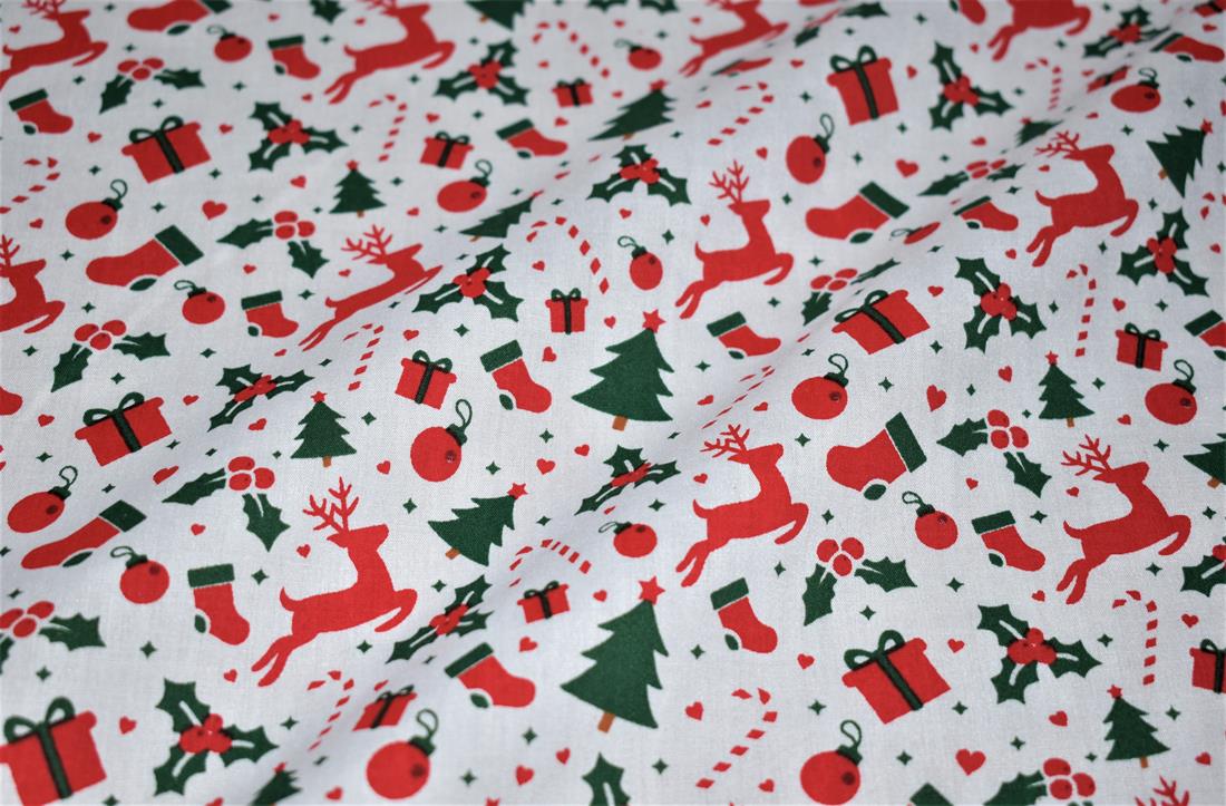 White Reindeers & Snowflakes – Polycotton Fabric