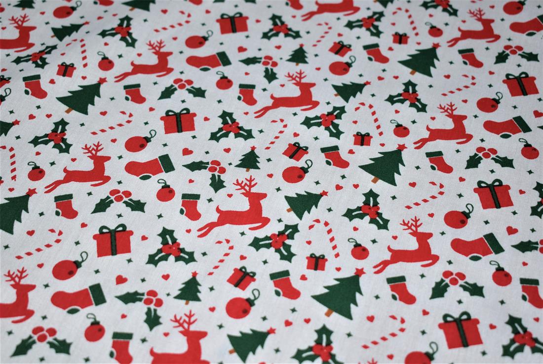 White Reindeers & Snowflakes – Polycotton Fabric