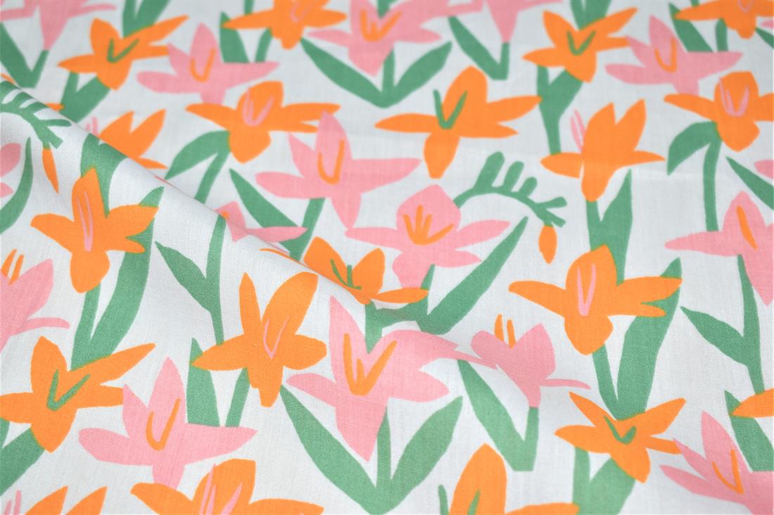 Florals Lily Printed PolyCotton Fabric