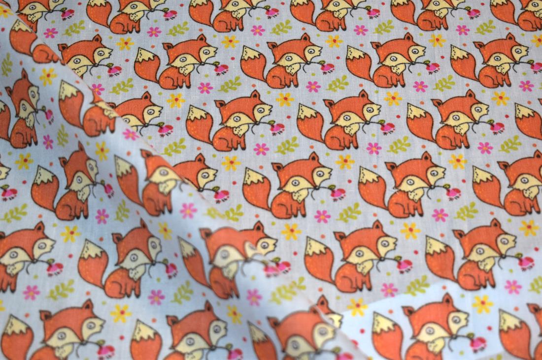Light Grey Foxes Polycotton Printed Fabric