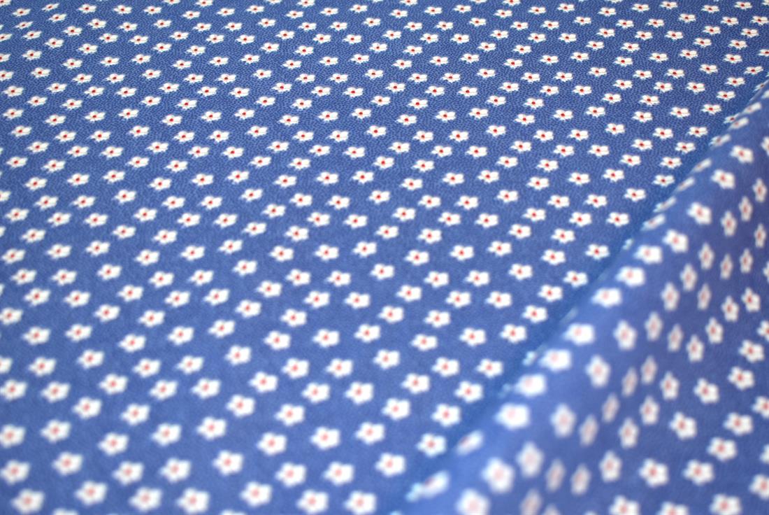 Small Floral Printed Polycotton Fabric