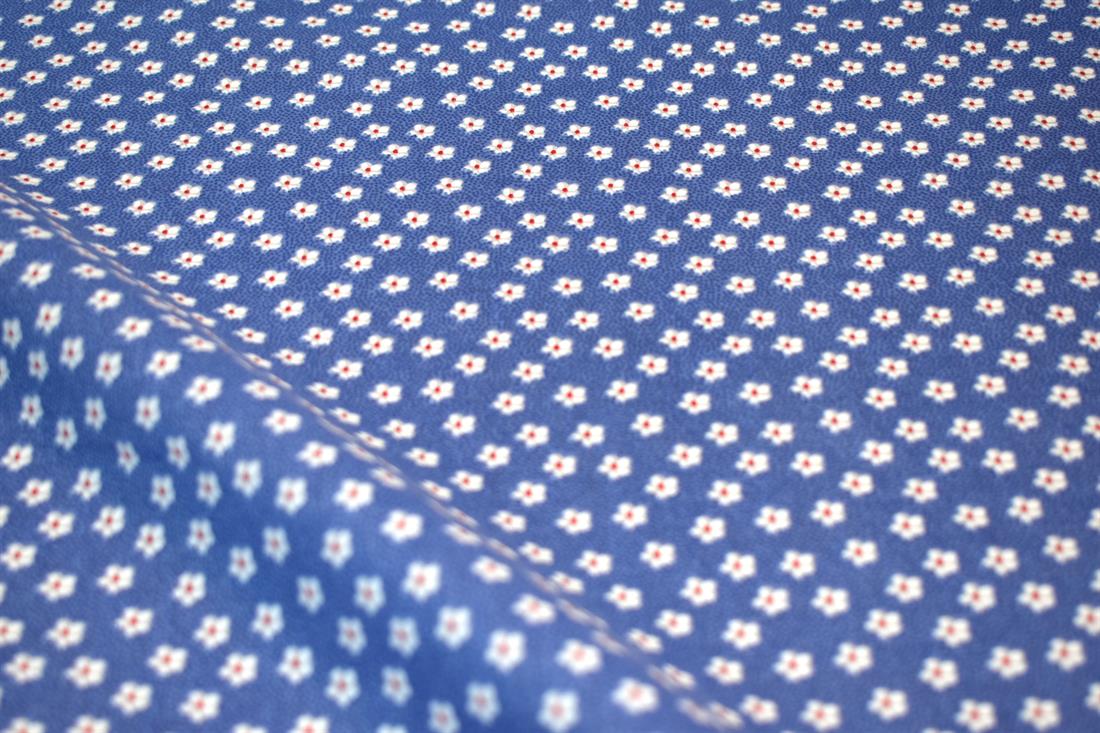 Small Floral Printed Polycotton Fabric