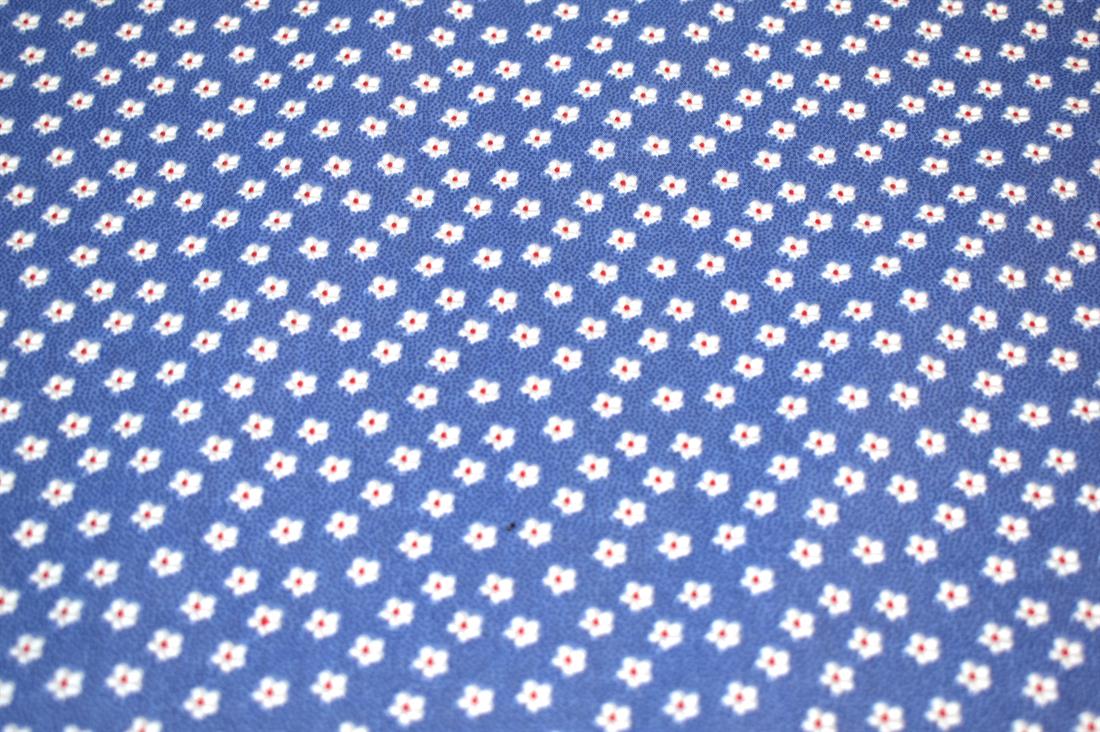 Small Floral Printed Polycotton Fabric