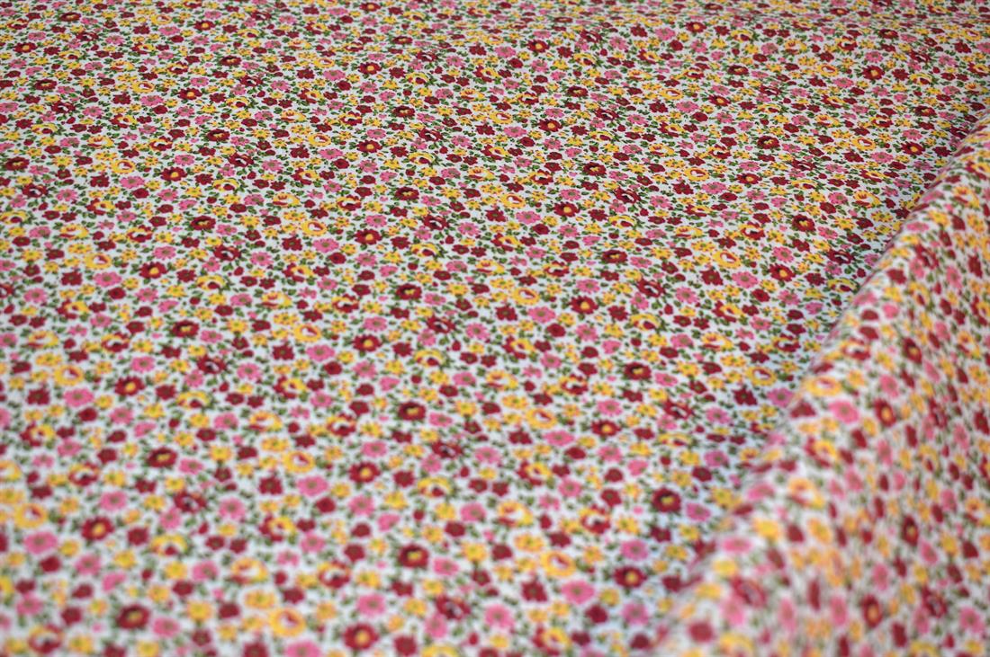 Printed Floral Polycotton Fabric