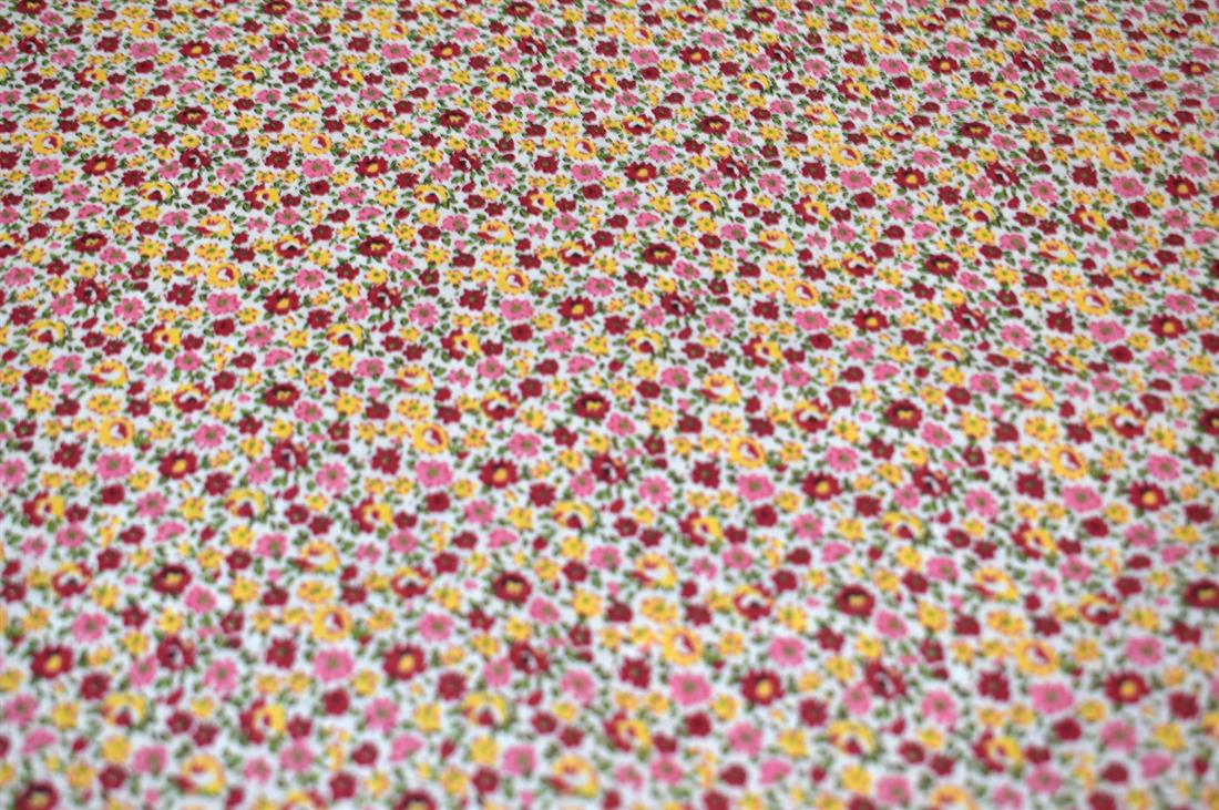 Printed Floral Polycotton Fabric