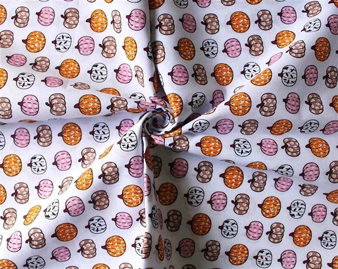 MP Polycotton Festive Pumpkins Mixing Polyester and Cotton Together…