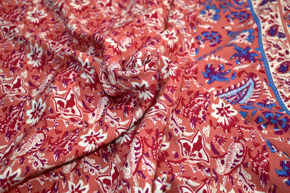 Printed Polyester Viscose Fabric