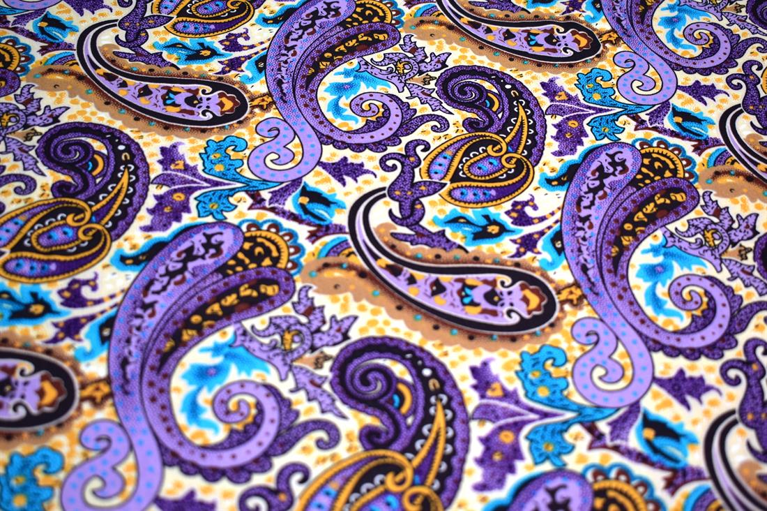Printed Paisley 100% Viscose Fabric Material