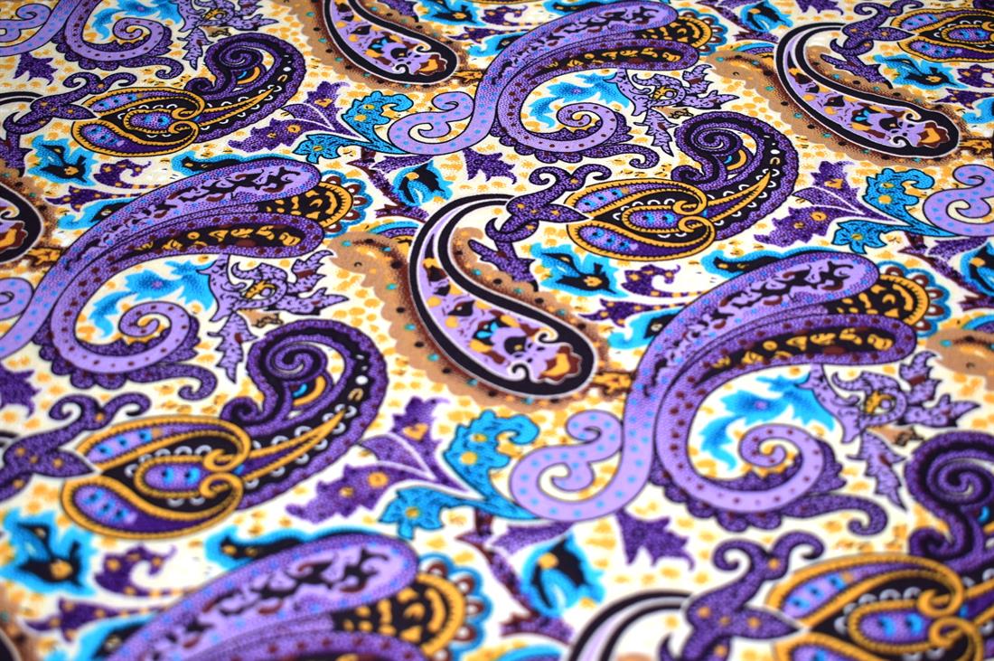 Printed Paisley 100% Viscose Fabric Material