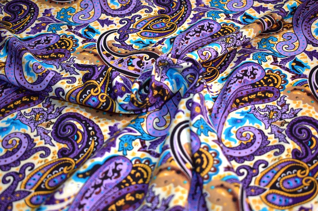 Printed Paisley 100% Viscose Fabric Material