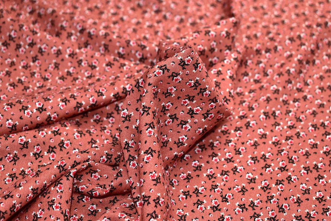 Dusky Pink Printed Floral 100% Viscose Fabric Material