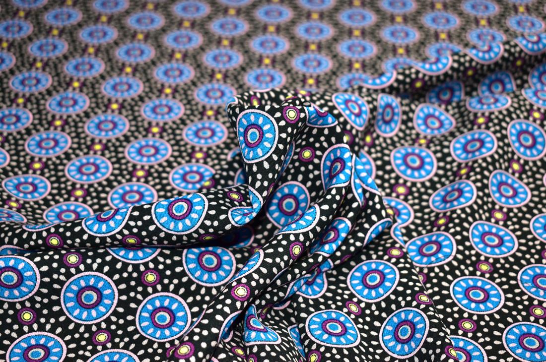 Black & Blue Printed Floral 100% Viscose Fabric Material