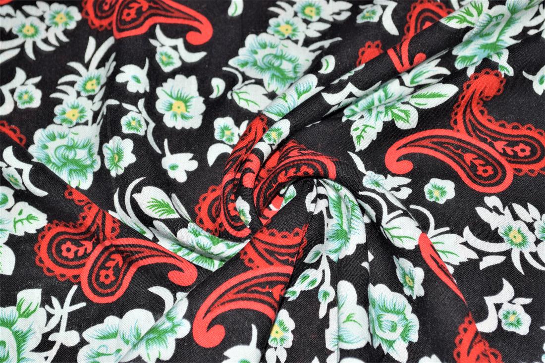 Black & Red Printed 100% Viscose Fabric, Floral