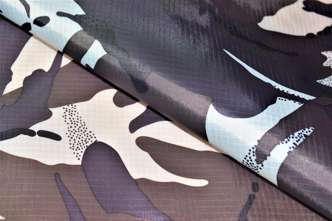 Printed Medium Weight 100% Waterproof Camouflage Fabric
