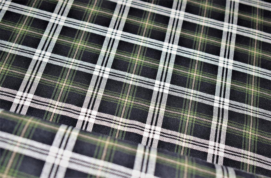 Green & Black Tartan Check Print Yarn