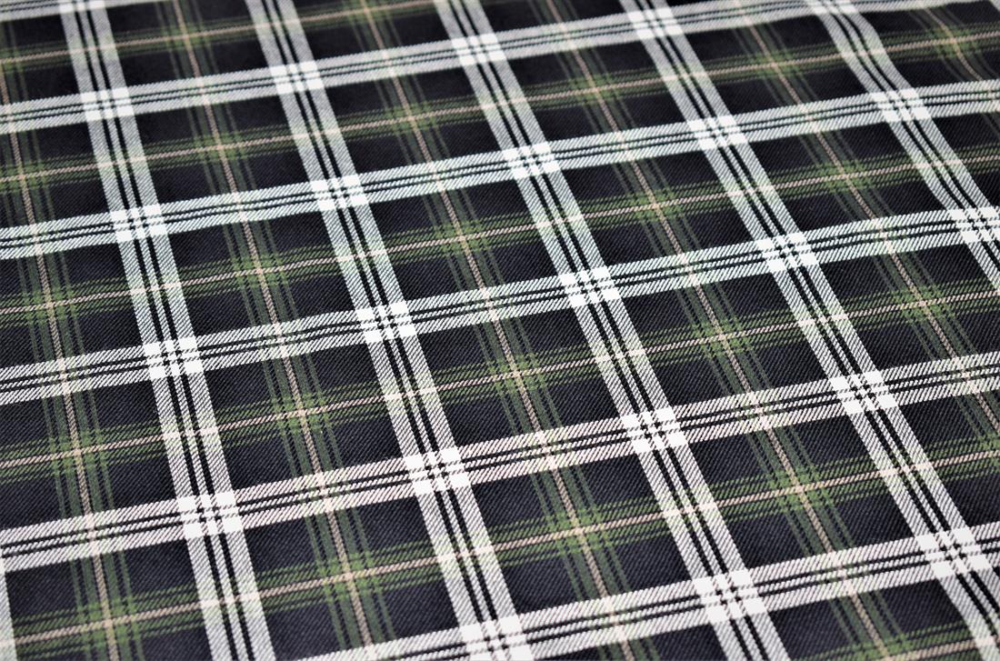 Green & Black Tartan Check Print Yarn
