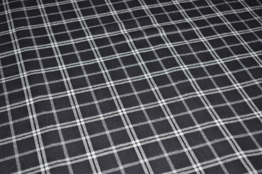 Black & White Yard Dyed Tartan Check Print Yarn