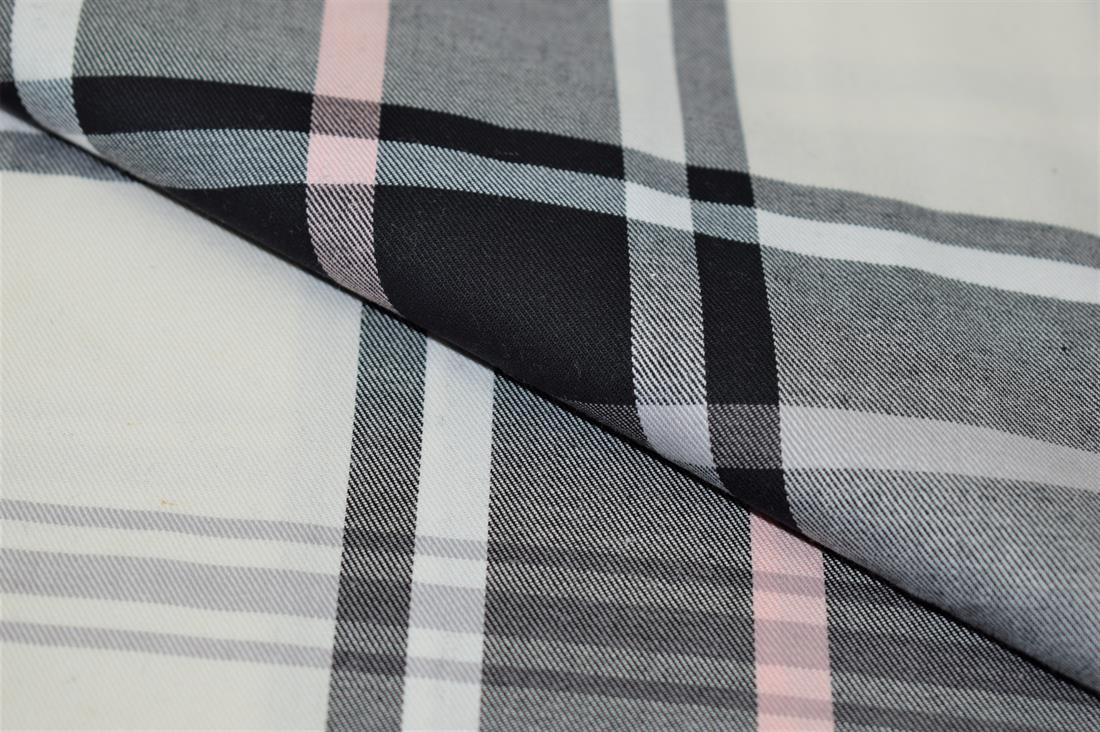 Black and White Check Print Yarn