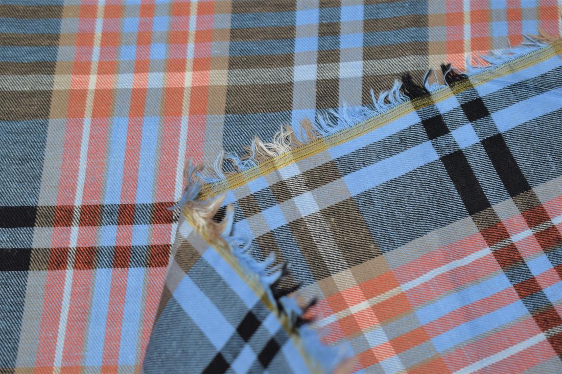 Grey & Orange Check Print Yarn