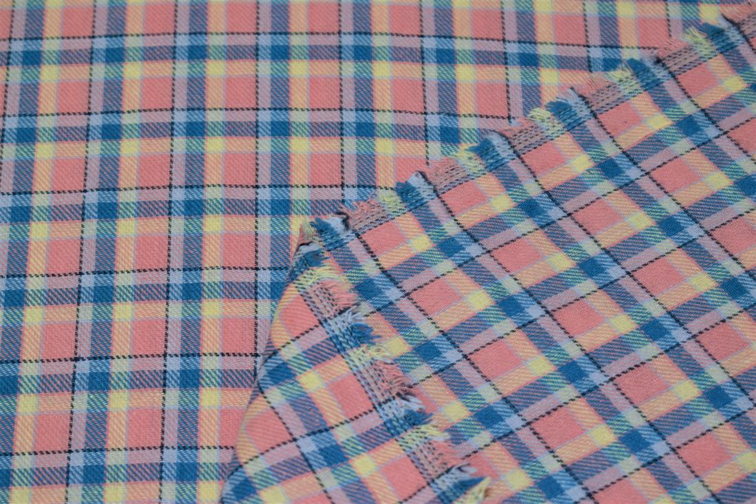 Pink & Blue Check Print Yarn