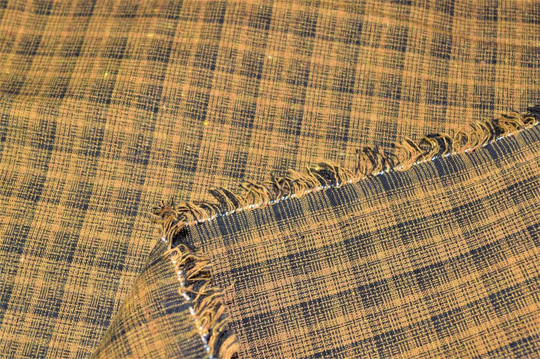 Rust Tartan Yarn