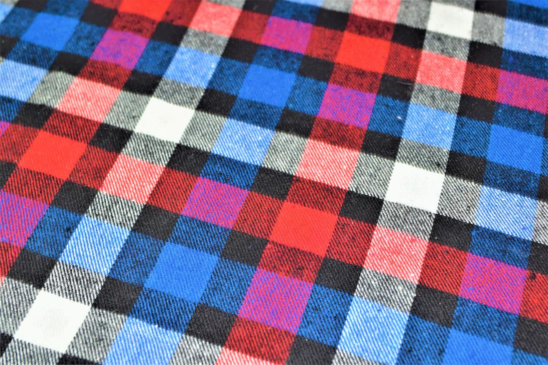Blue & Red Blue and Red Tartan Yarn