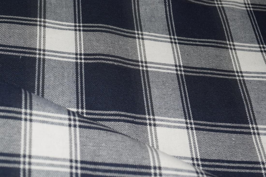 Blue Navy Tartan Yarn