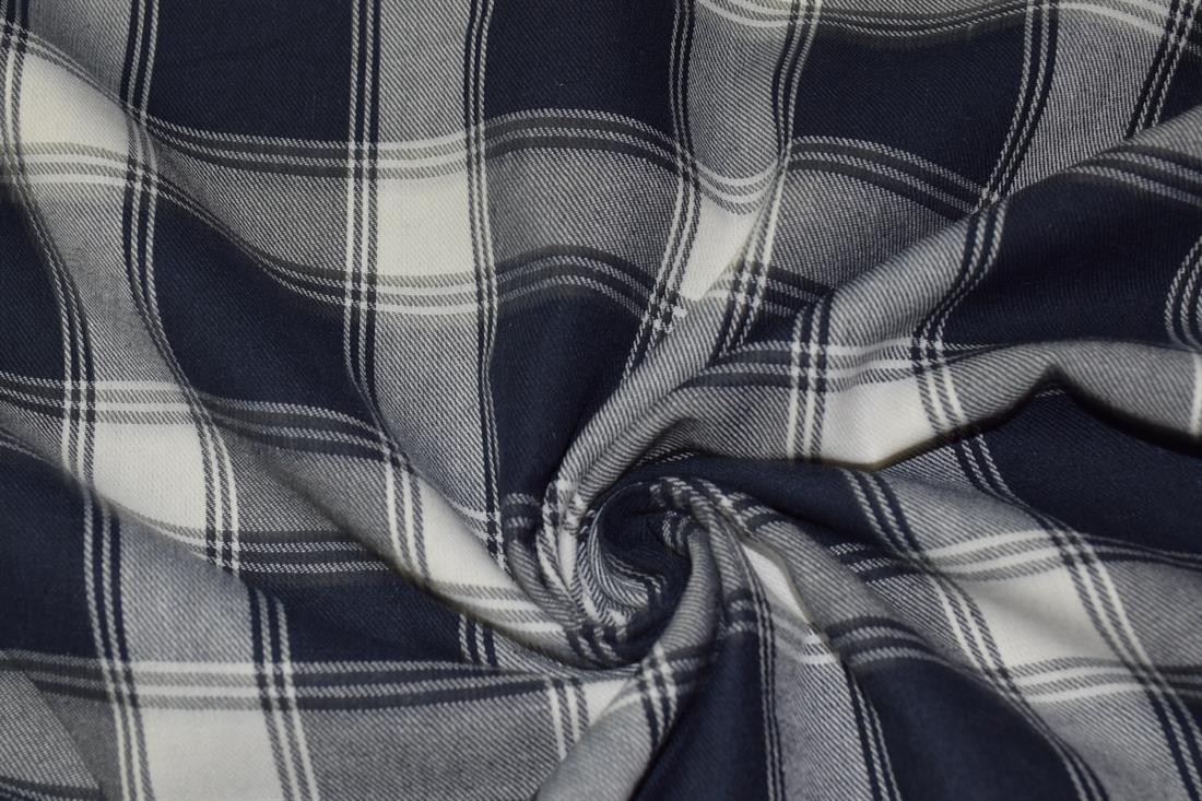 Blue Navy Tartan Yarn