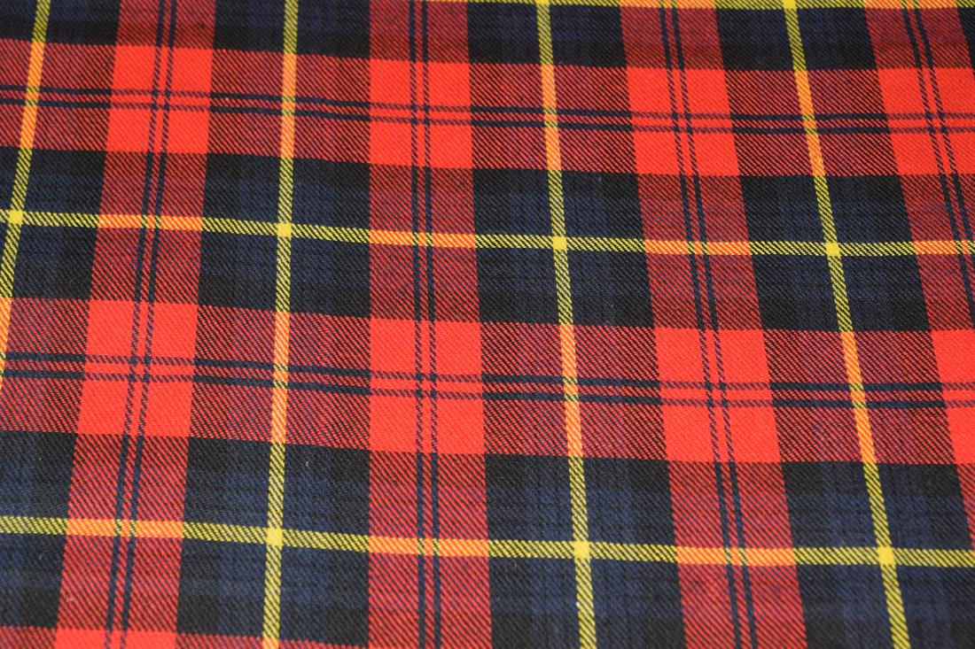 Red Tartan Check Yarn
