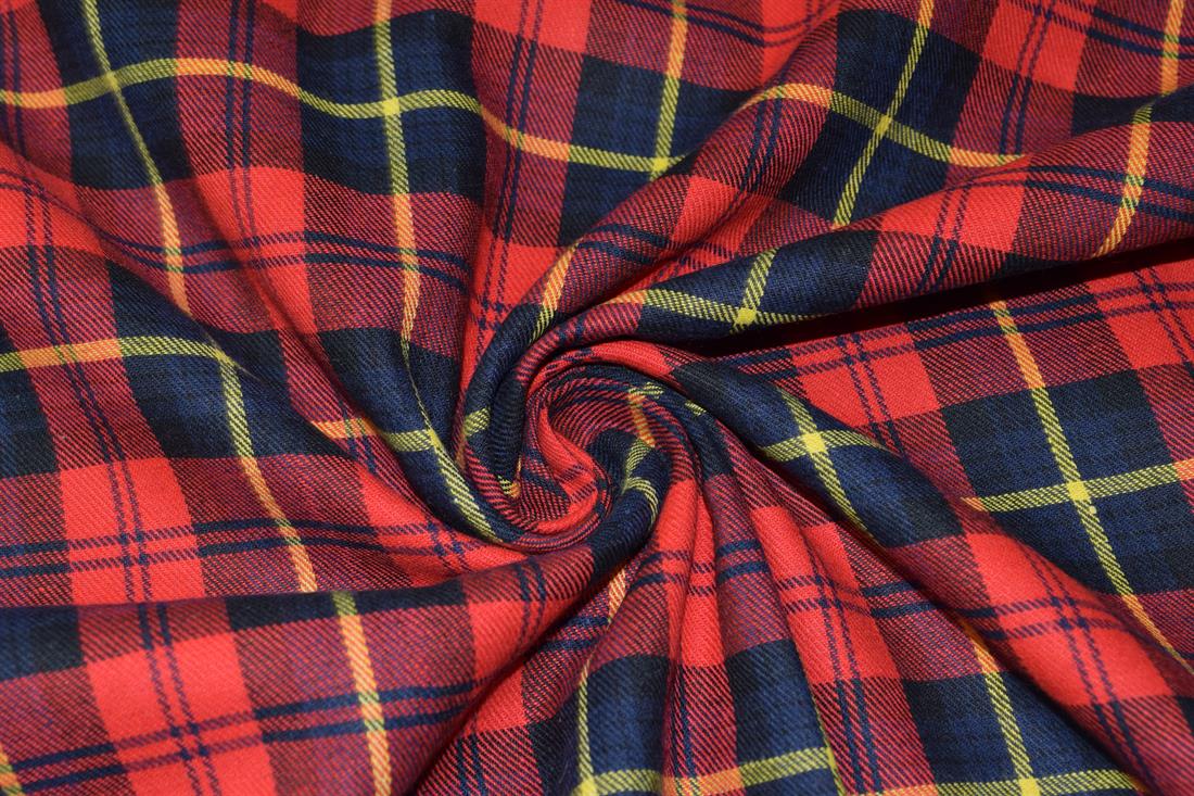 Red Tartan Check Yarn