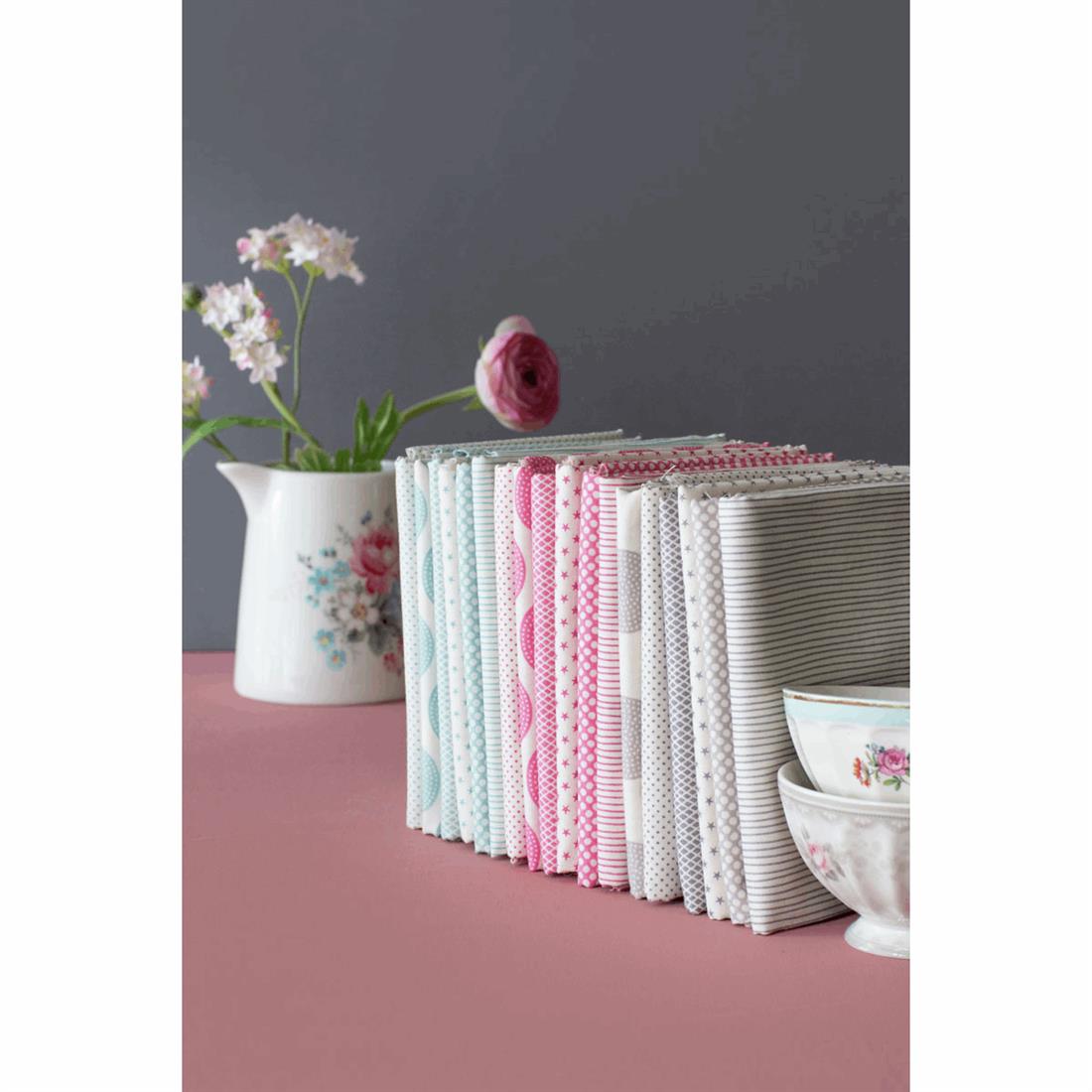 Pink Classic Basics Bundle of 6 Cotton Fat Quarter Pieces